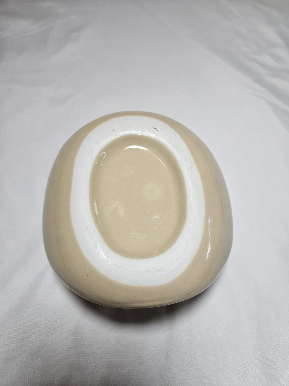 N/A smooth beige